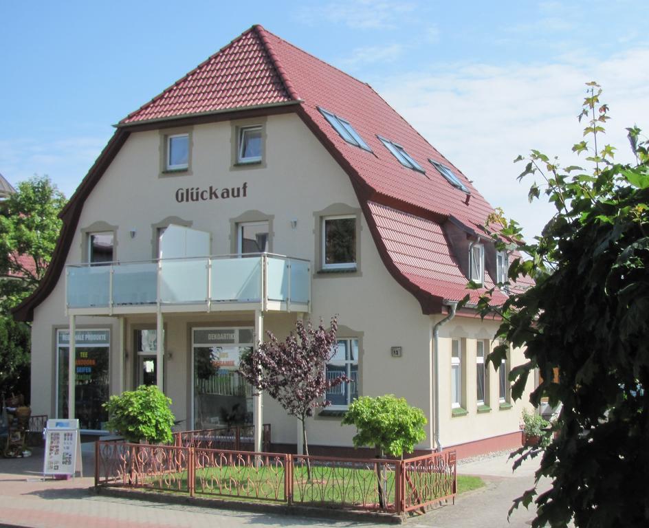Ferienwohnungen Haus Glueckauf Kölpinsee Eksteriør bilde
